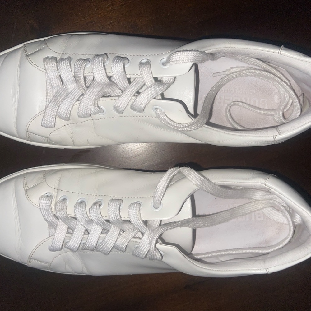 Burberry White Leather Sneakers with Minimalist Design - Picture 6 of 14
